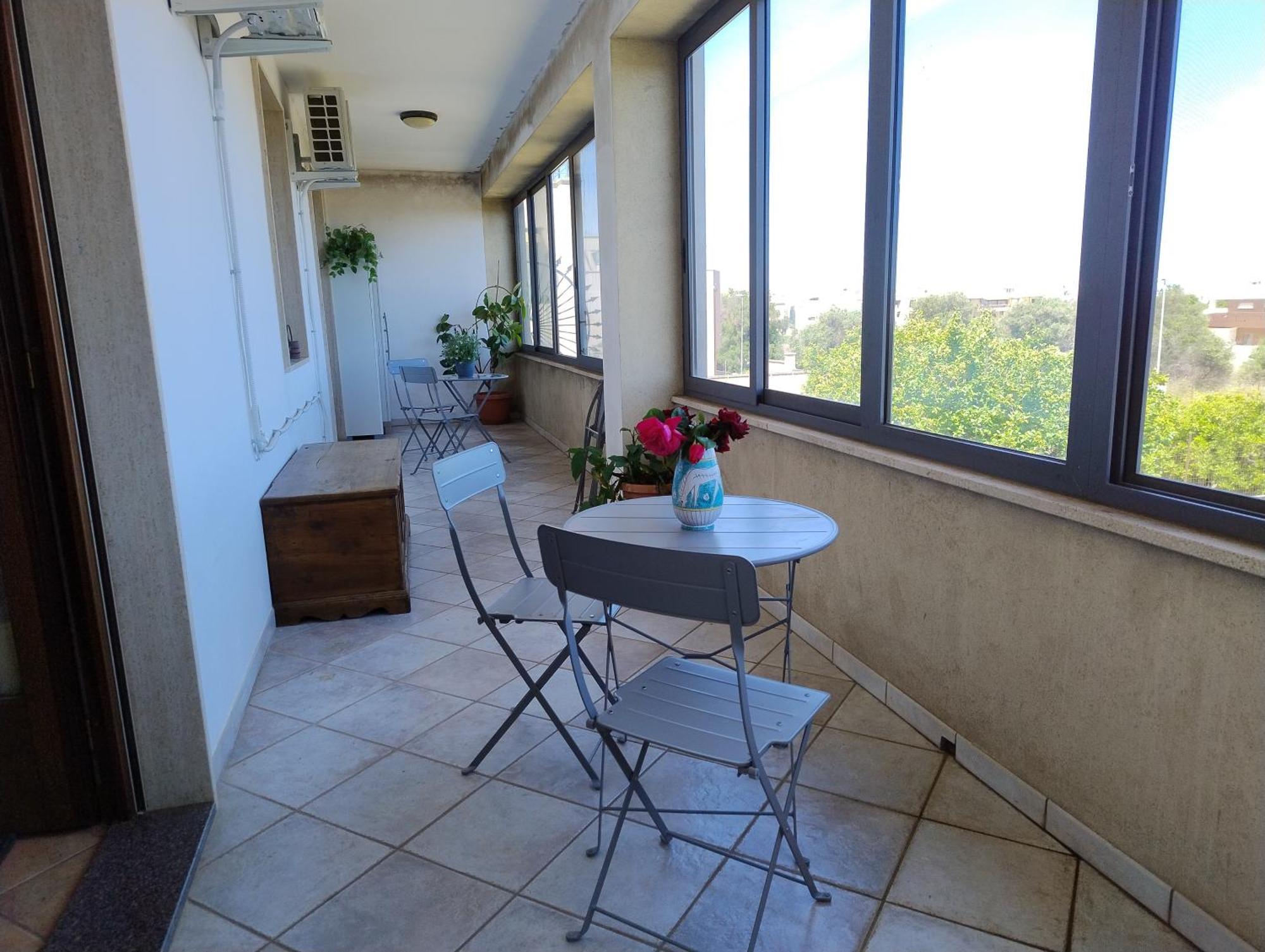 Favolosa Casa Con Terrazza, Idromassaggio, Cortile E Garage Auto Carovigno Extérieur photo